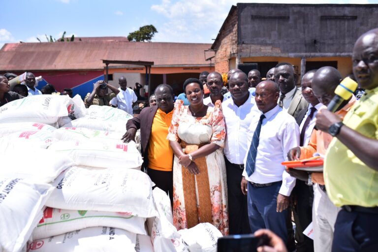 Hon. Diana Mutasingwa Delivers Relief to Kinyoro Market Vendors Following Devastating Fire